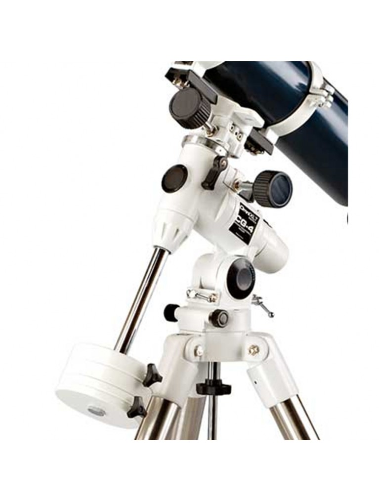 4.7" Omni XLT 120 Equatorial refractor with Starbright XLT optical multicoatings