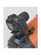 Image showing how the red dot finder mounts in a recess built into the piggyback mount.